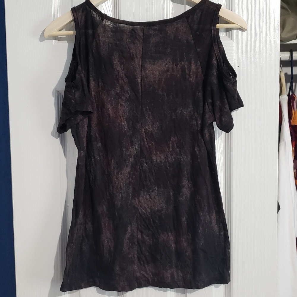 Maurices Large Cold Shoulder Top - Picture 5 of 5